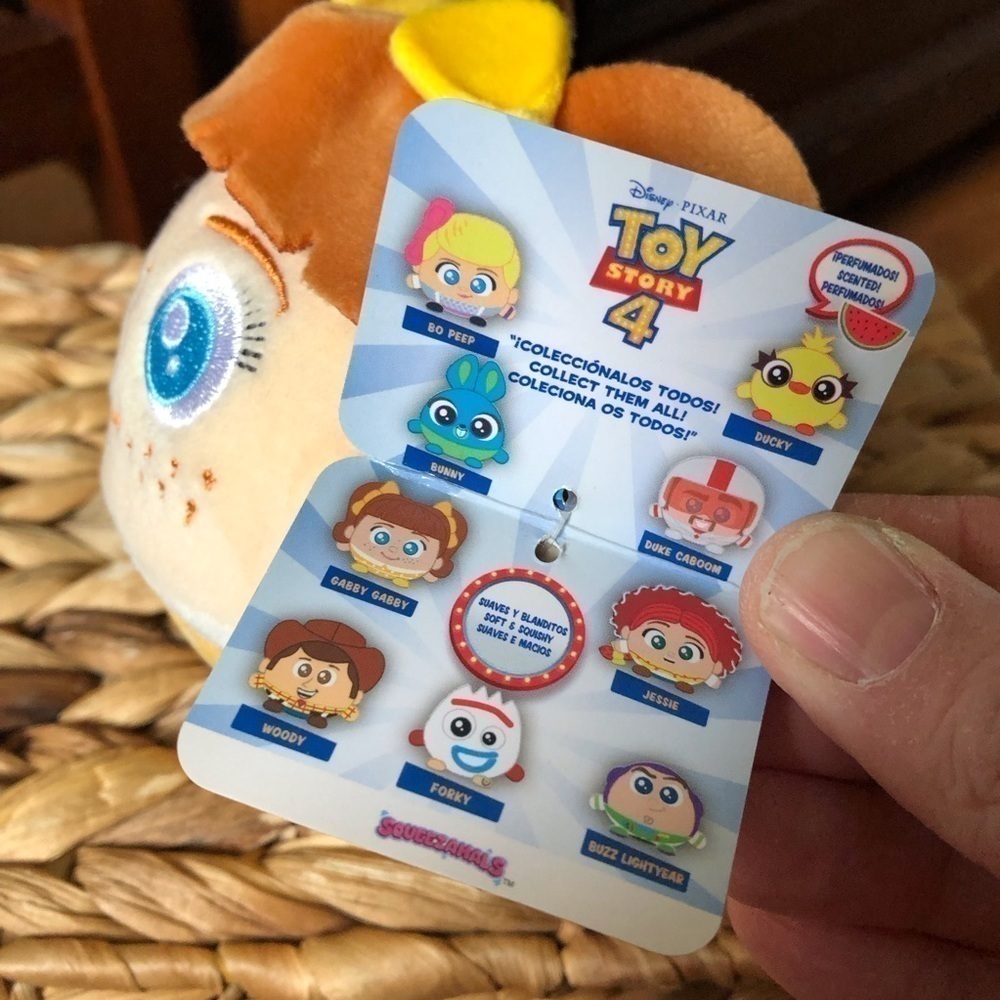 Disney Pixar: Gabby Gabby plush ball - Picture 6 of 7